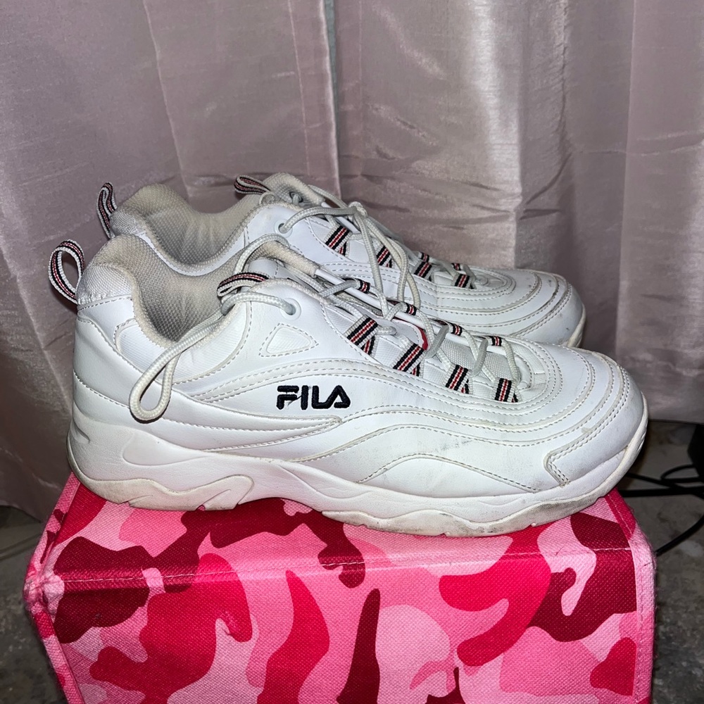 Fila sneakers